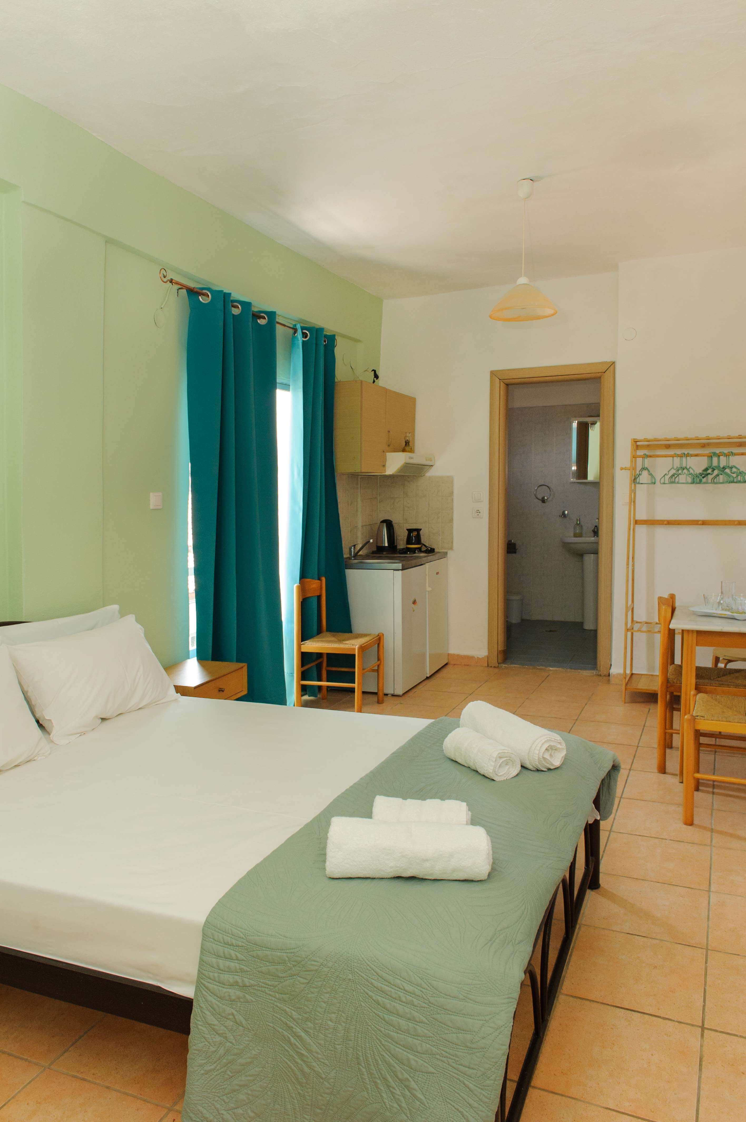 Paradise Rooms