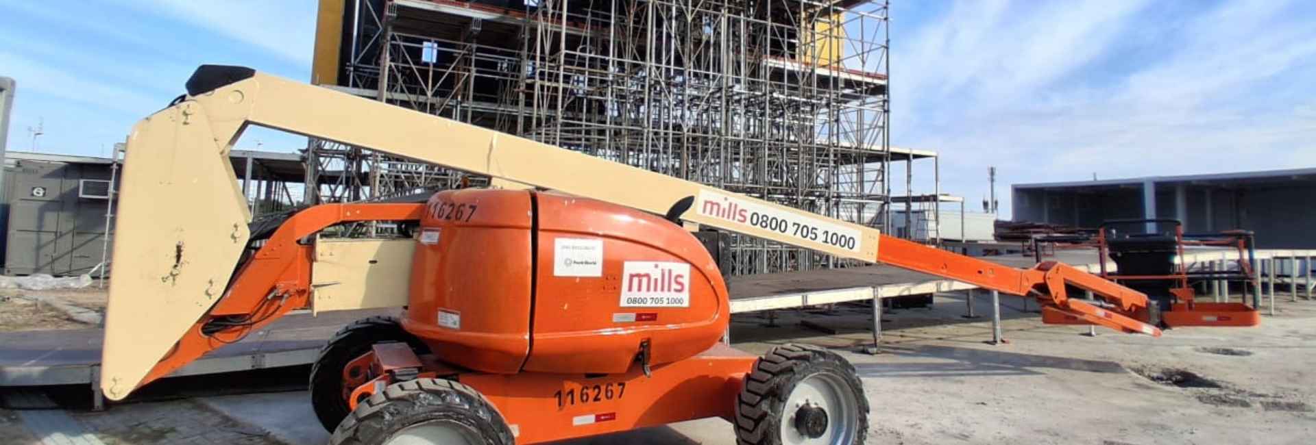 Qual plataforma para trabalhar em altura é a mais segura - Mills