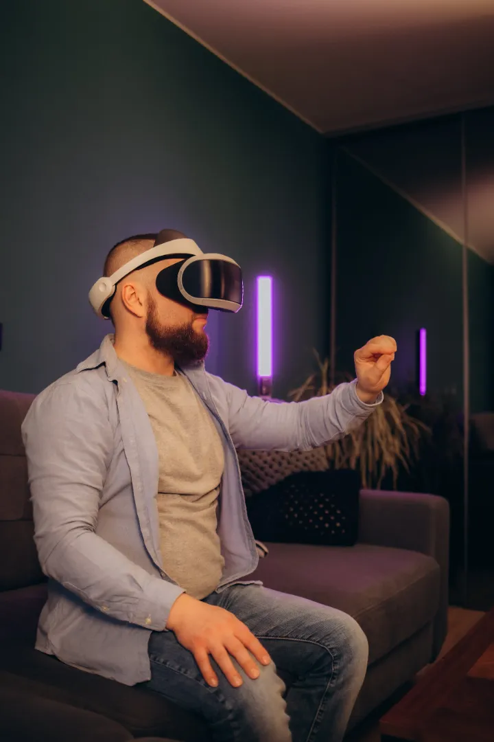 AR & VR Experience Design