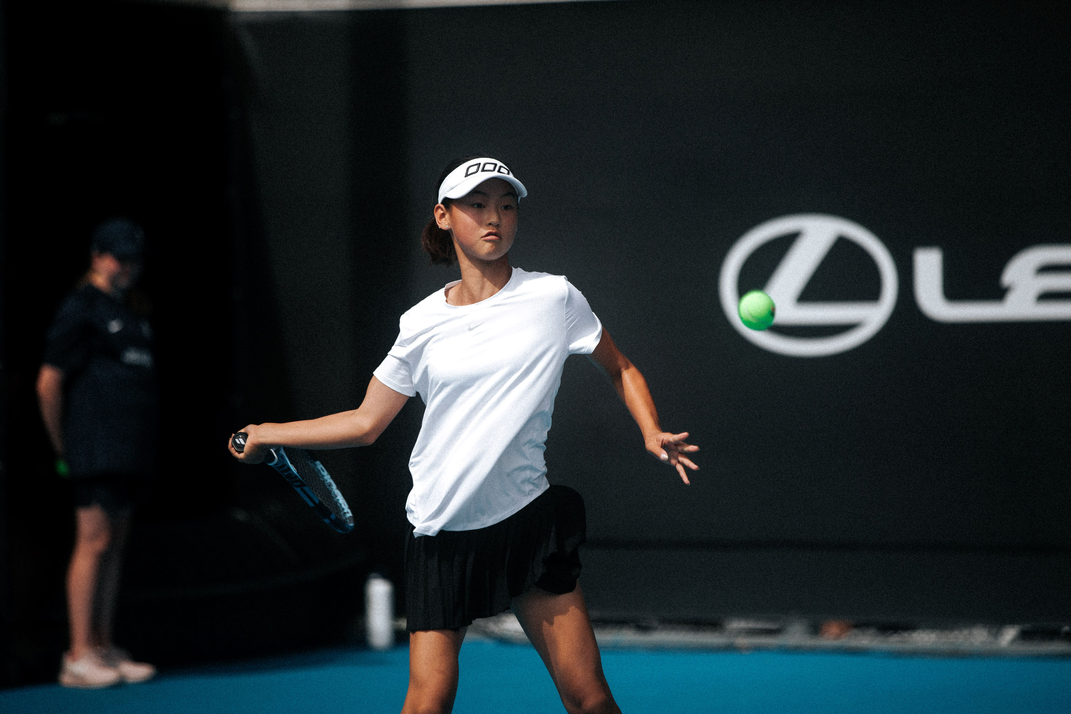 Tatiana Na hitting a forehand, Lavie Tennis Academy Full-time Programme, Auckland