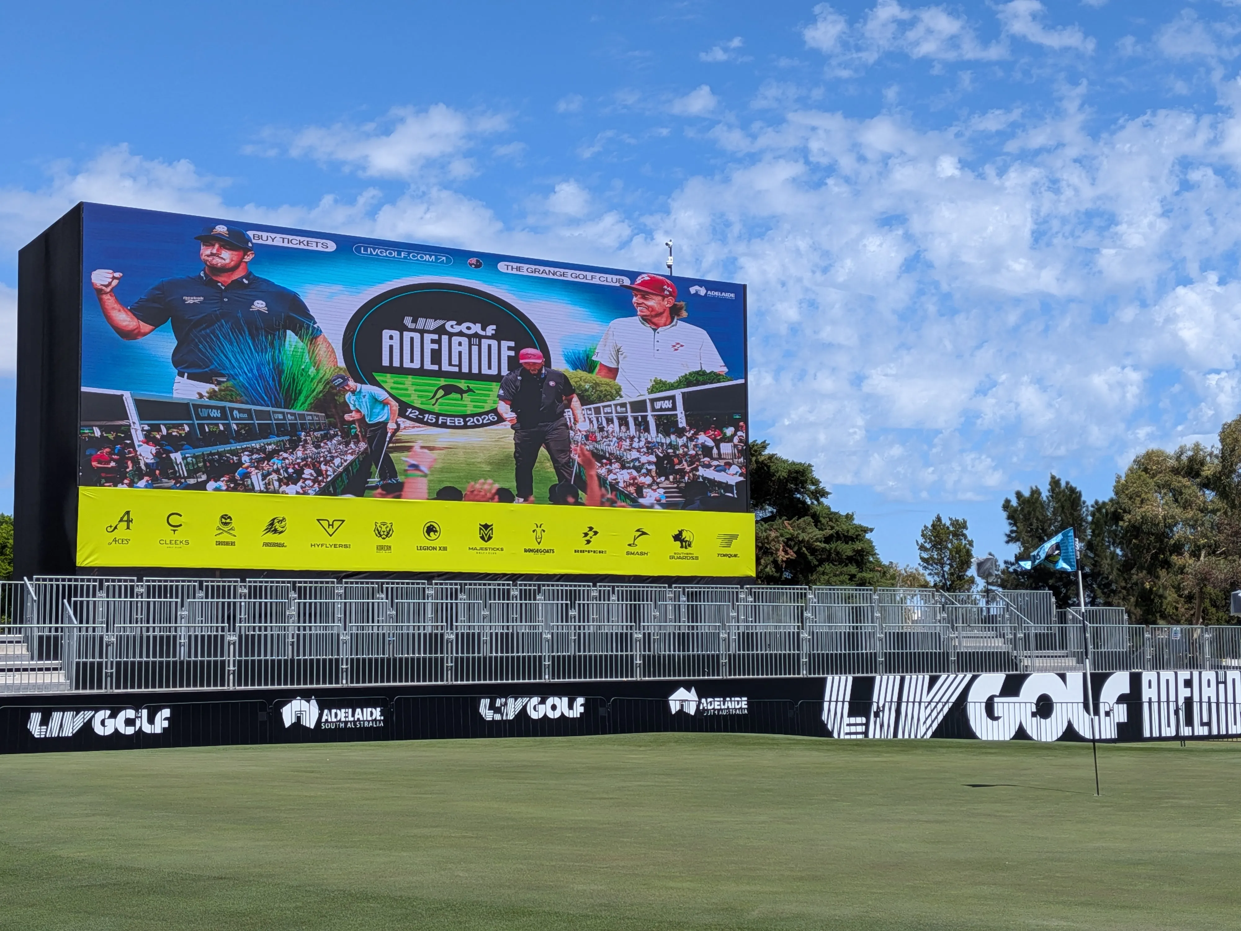 Large scale outdoor LED scoreboard at Adelaide LIV Golf event supported by converged AV network.