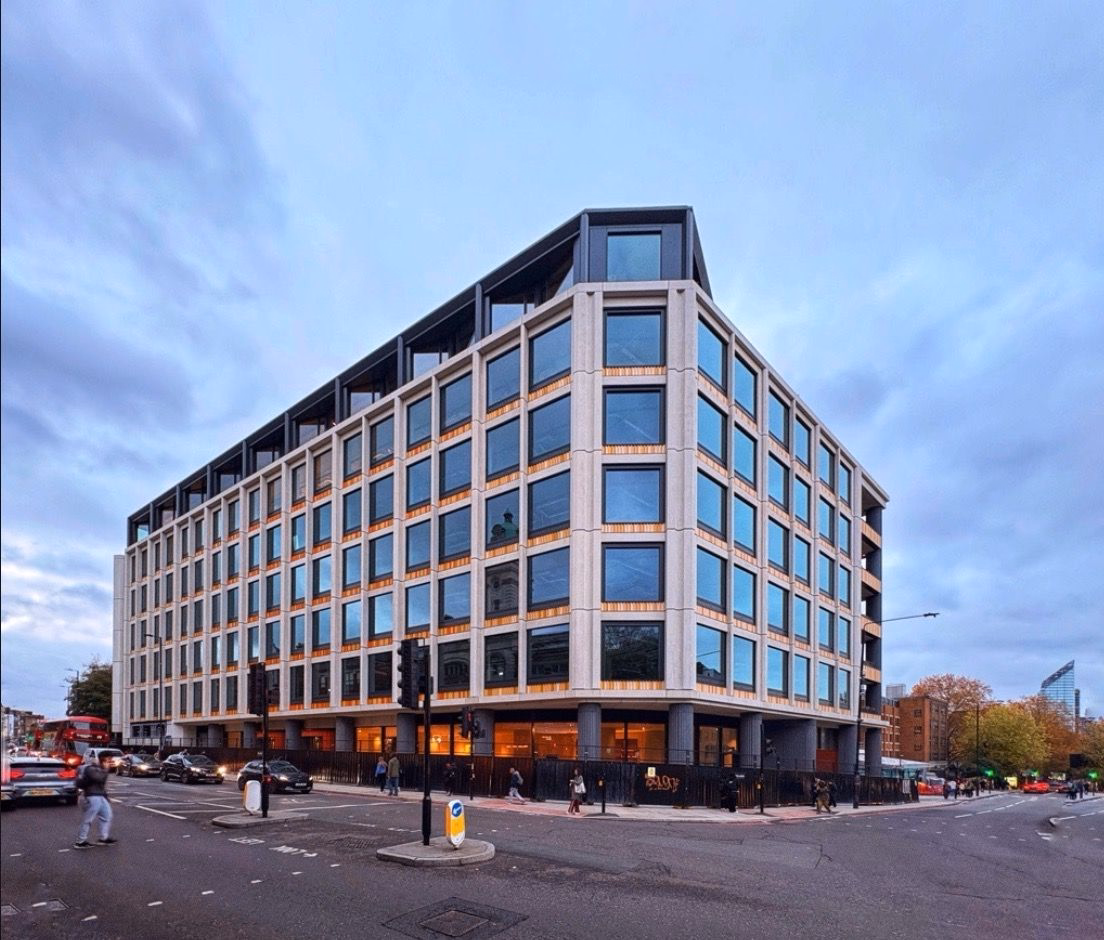 Angel Square - Finished after refurbishment - BB fiberbeton 