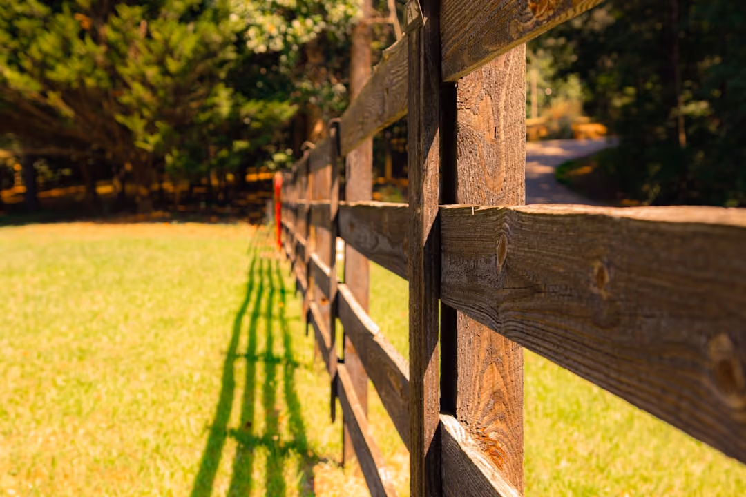 perfectly leveled fence line perfectly leveled fence line