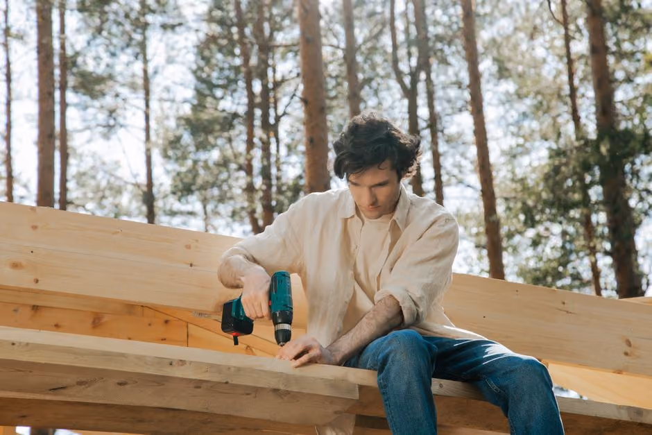 professional carpenter installing wood wrap