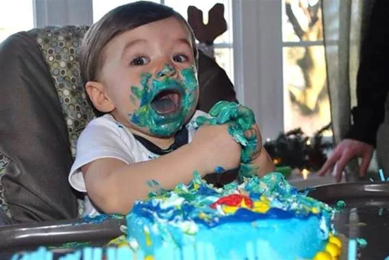Oh, baby (cakes)! See the 'smash' trend taking 1-year-old parties by storm