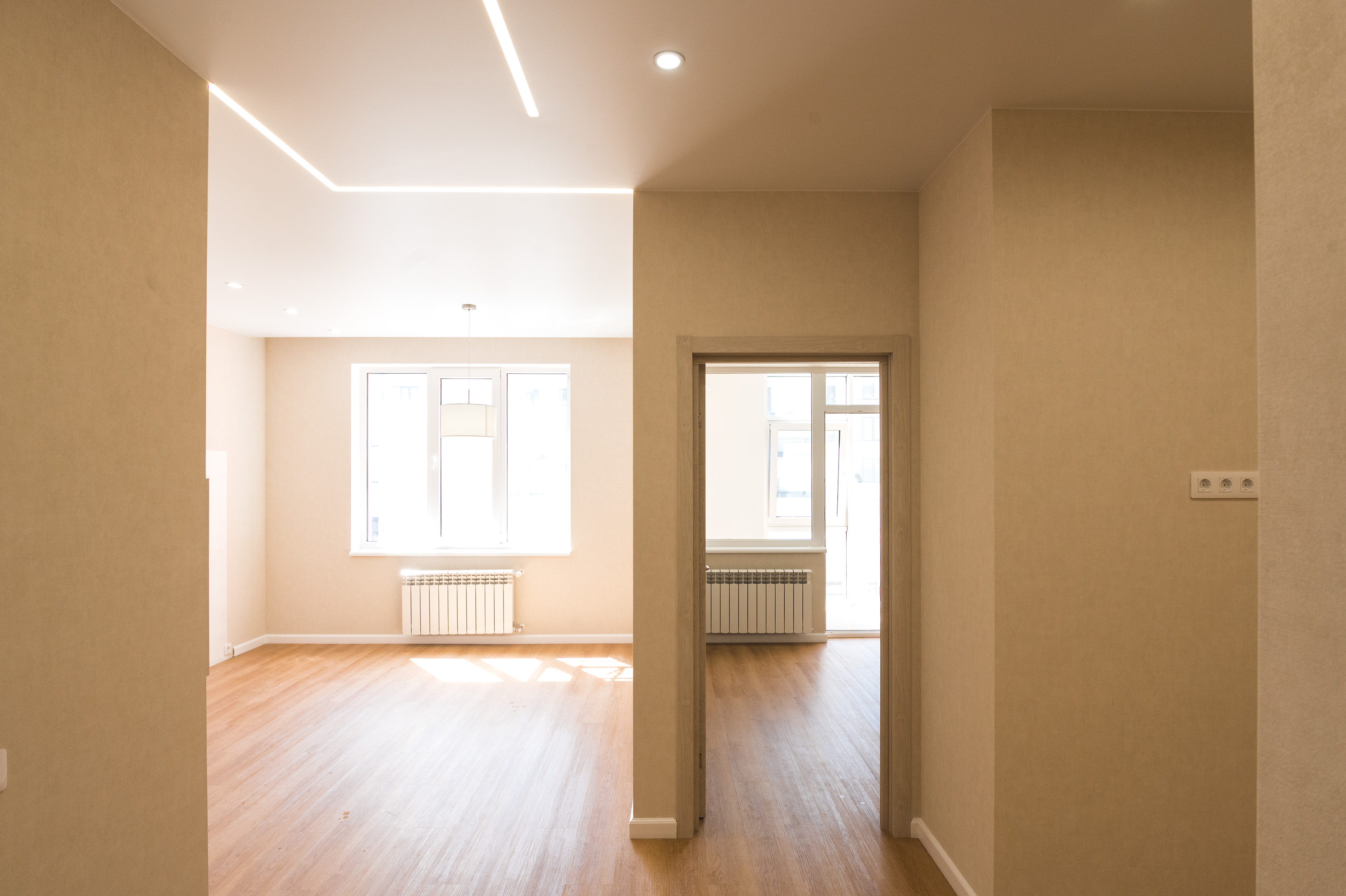 To carry out repairs for a woman who wanted to renovate the apartment after the inheritance.