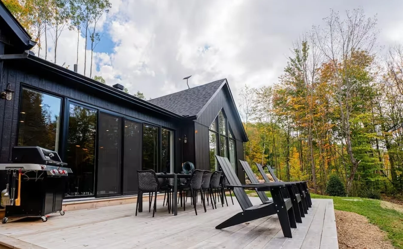Cottage in the moddle of the nature