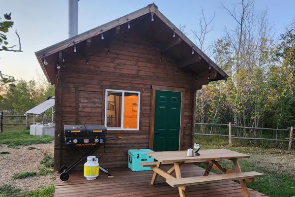 Grouse House exterior.