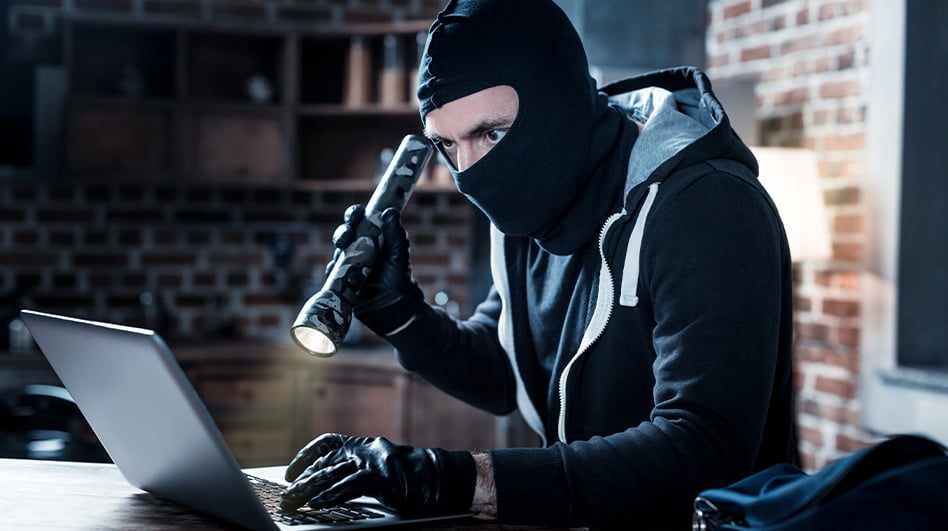 Télétravail et sécurité informatique : les 4 réflexes majeurs