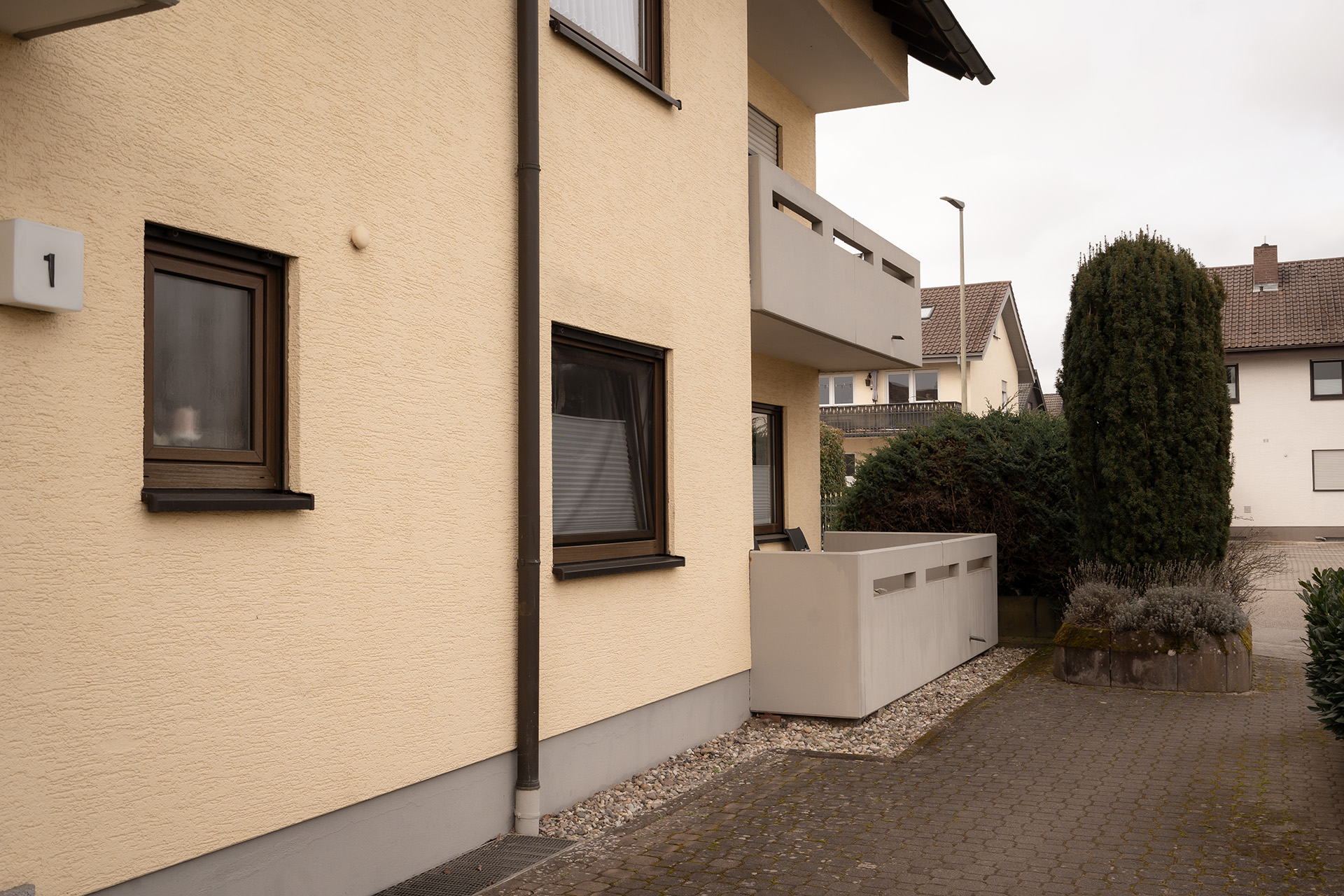 MEHRFAMILIENHAUS | JOCKGRIM