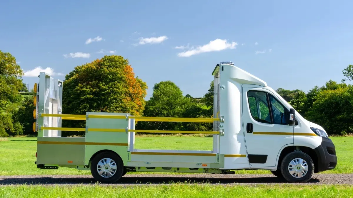 The Role of Custom Vehicles in Effective Traffic Management