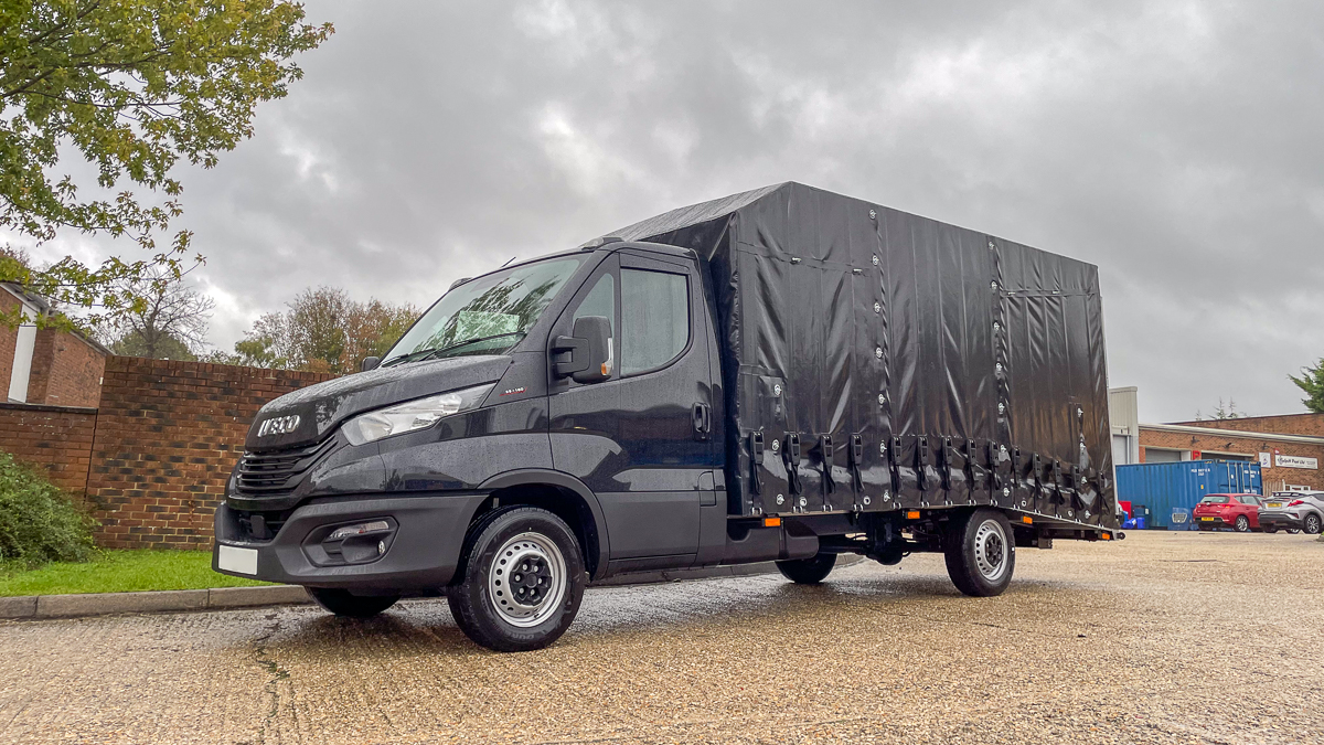 Covered Vehicle Transporter