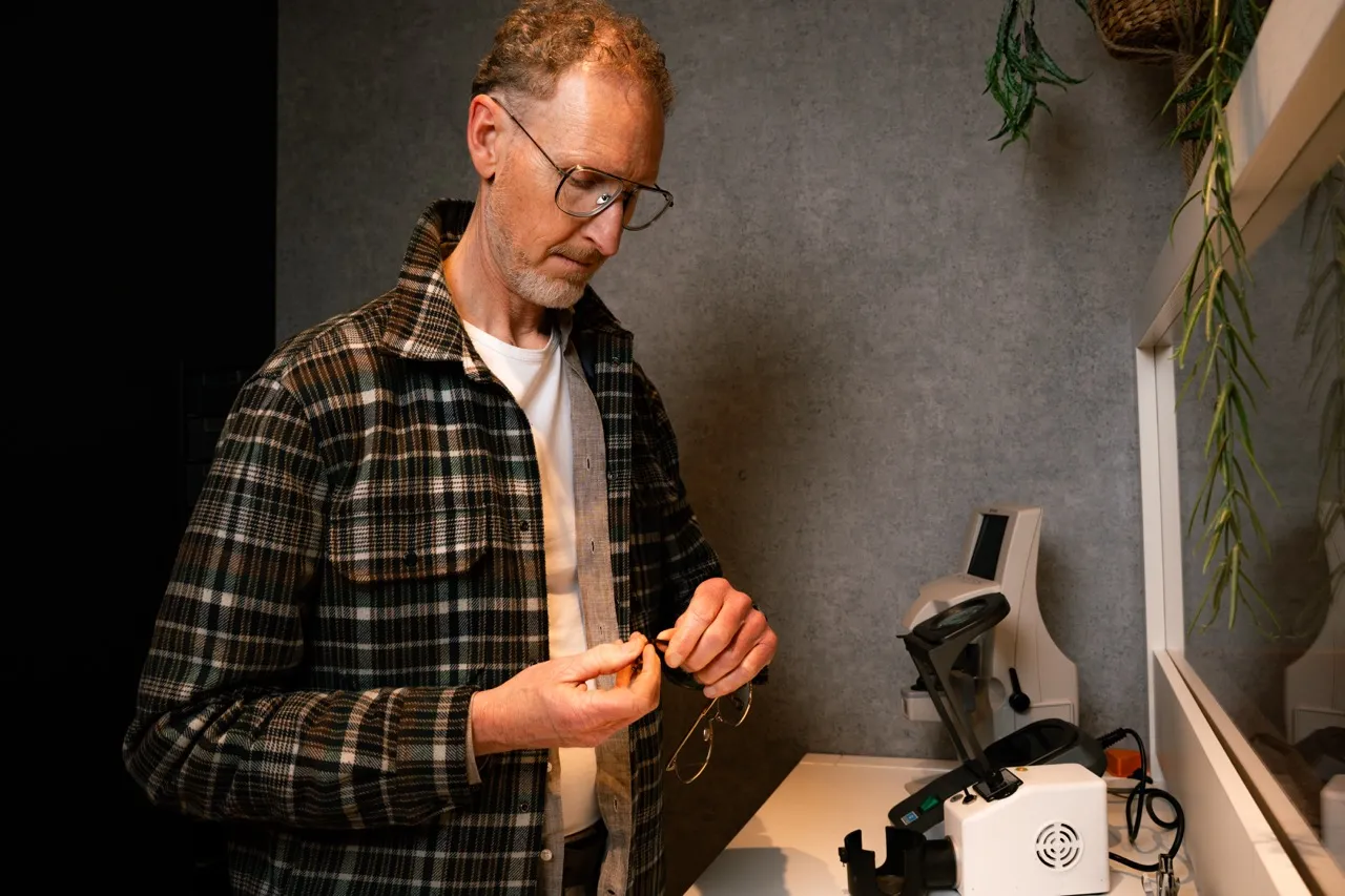 Brilreparatie en onderhoud bij opticien in Drachten