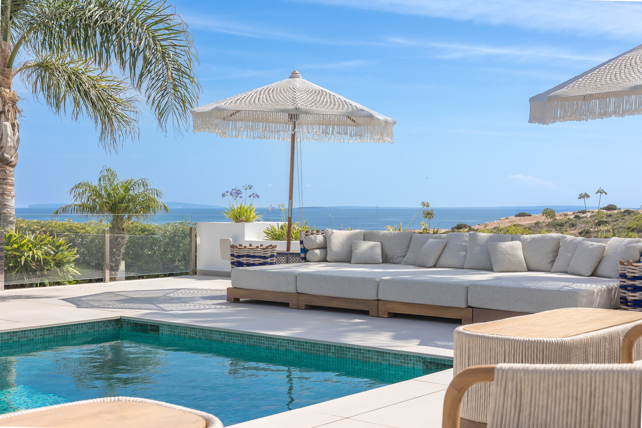 Villa Azura – 4-bedroom villa, with a swimming pool (photo 11 of 49)