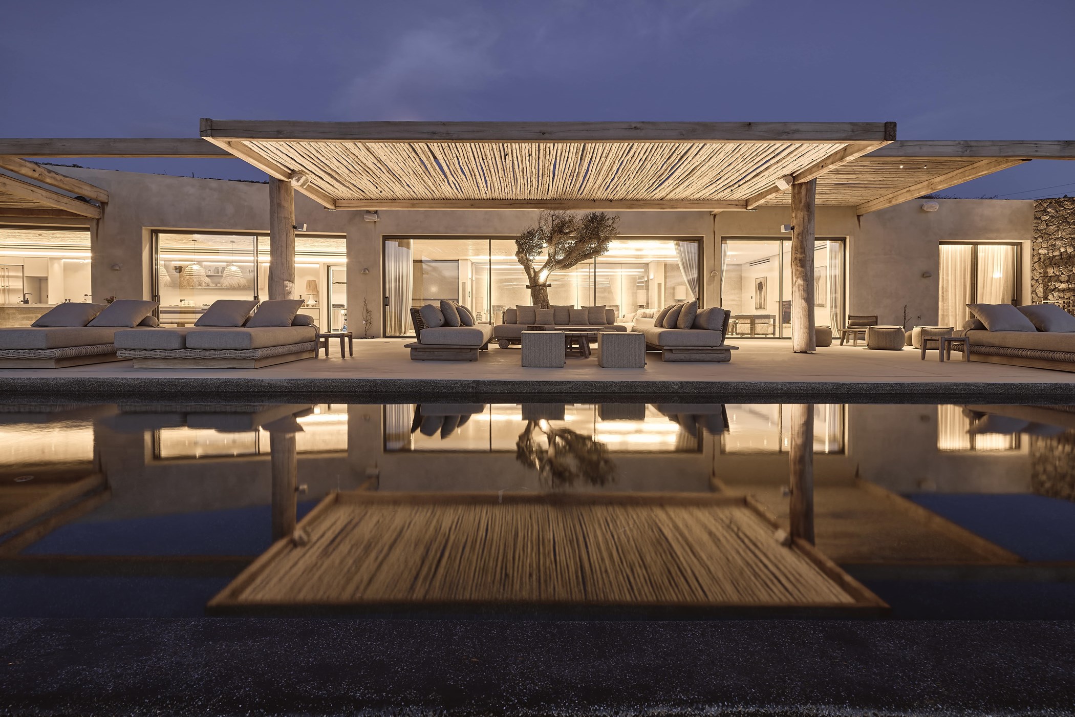 Prestige – 7-bedroom villa, with a swimming pool (photo 33 of 50)