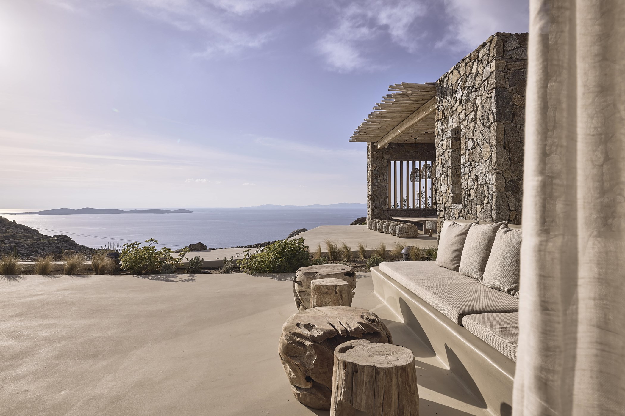 Prestige – 7-bedroom villa, with a swimming pool (photo 45 of 50)