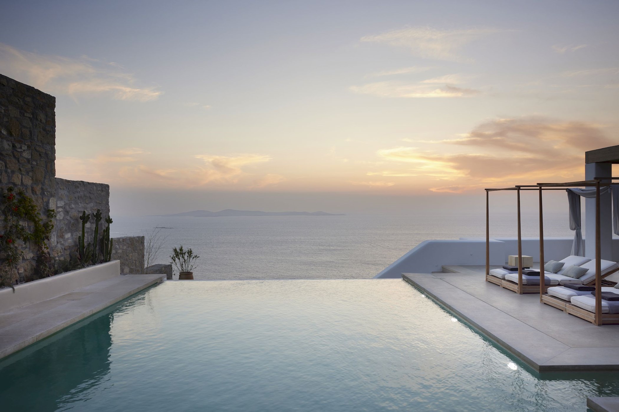 Paradise Escape – 8-bedroom villa, with a swimming pool (photo 1 of 50)