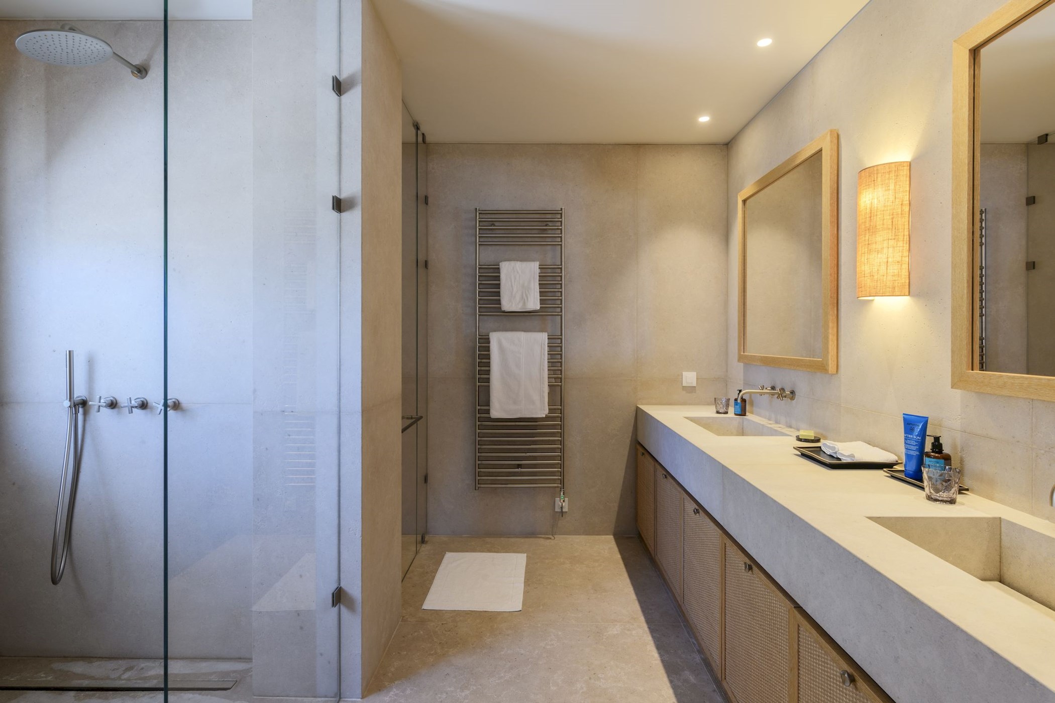 Paradise Escape – 8-bedroom villa, with a swimming pool (photo 23 of 50)