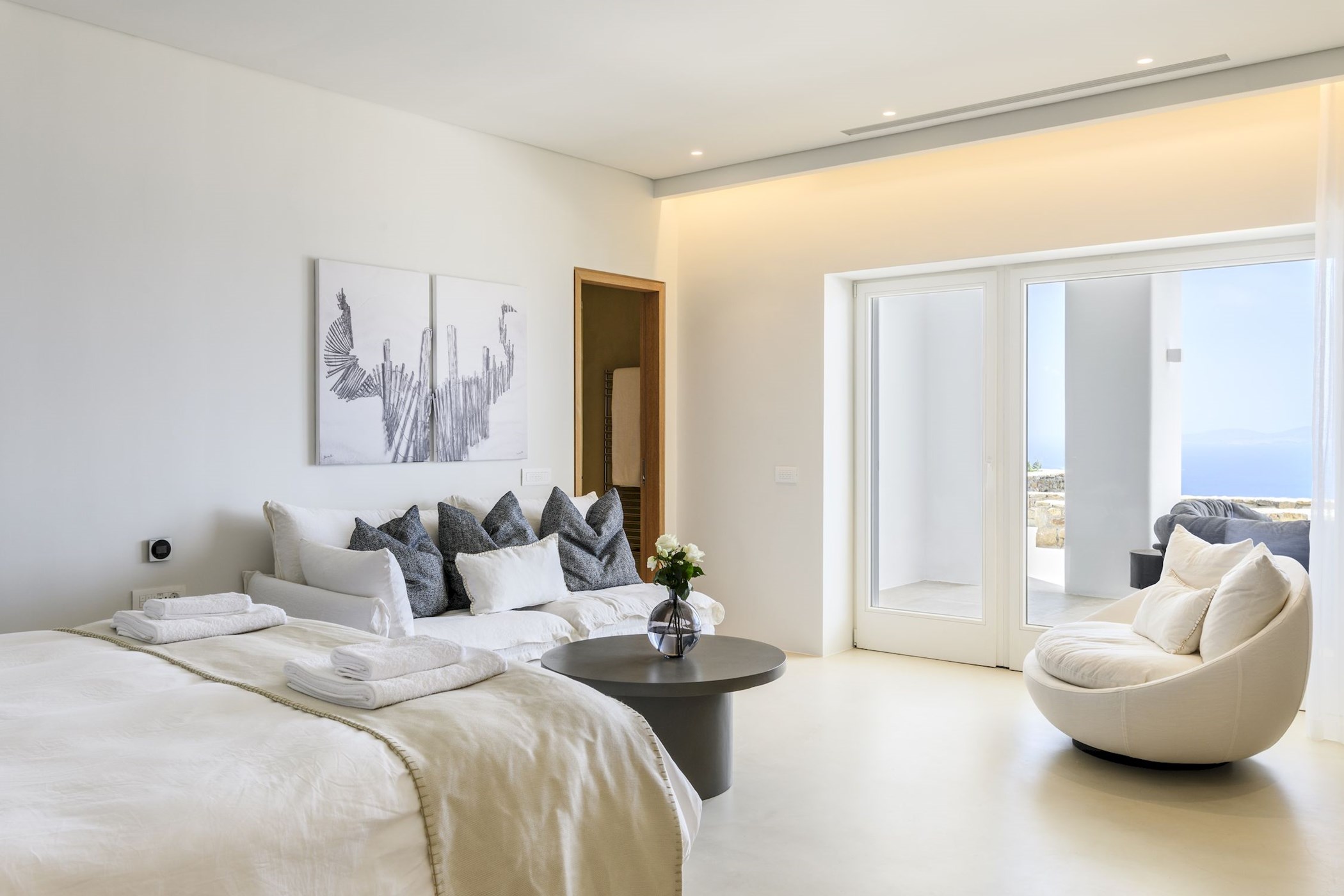 Paradise Escape – 8-bedroom villa, with a swimming pool (photo 35 of 50)