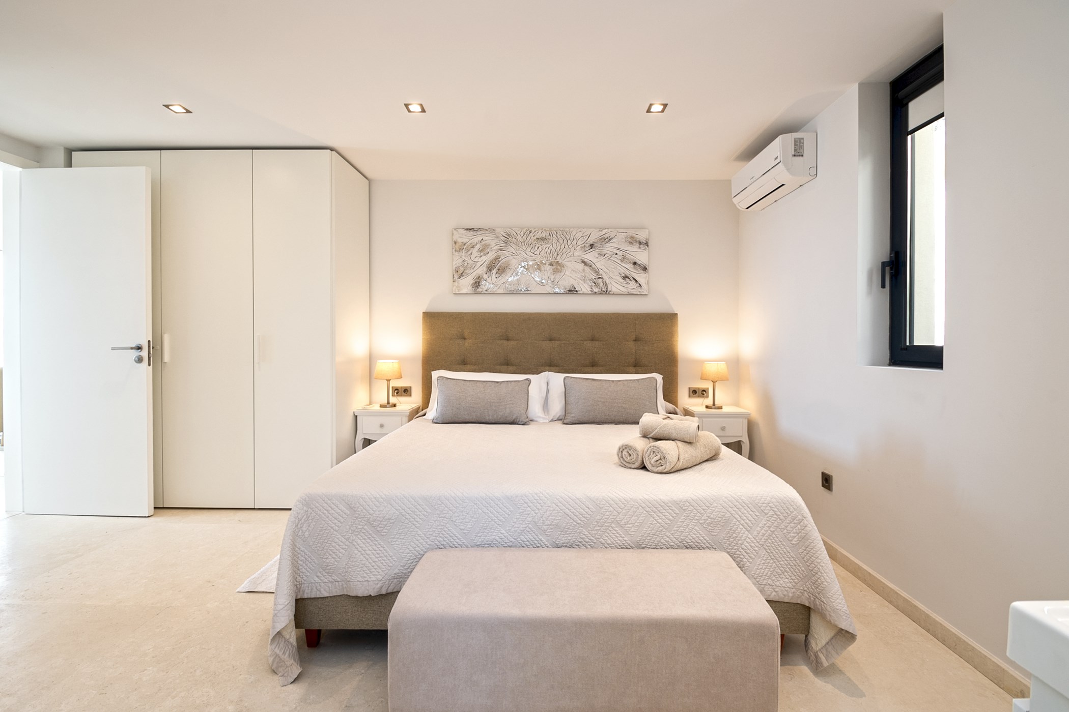 Villa Abigail – 4-bedroom villa, with a terrace (photo 6 of 50)