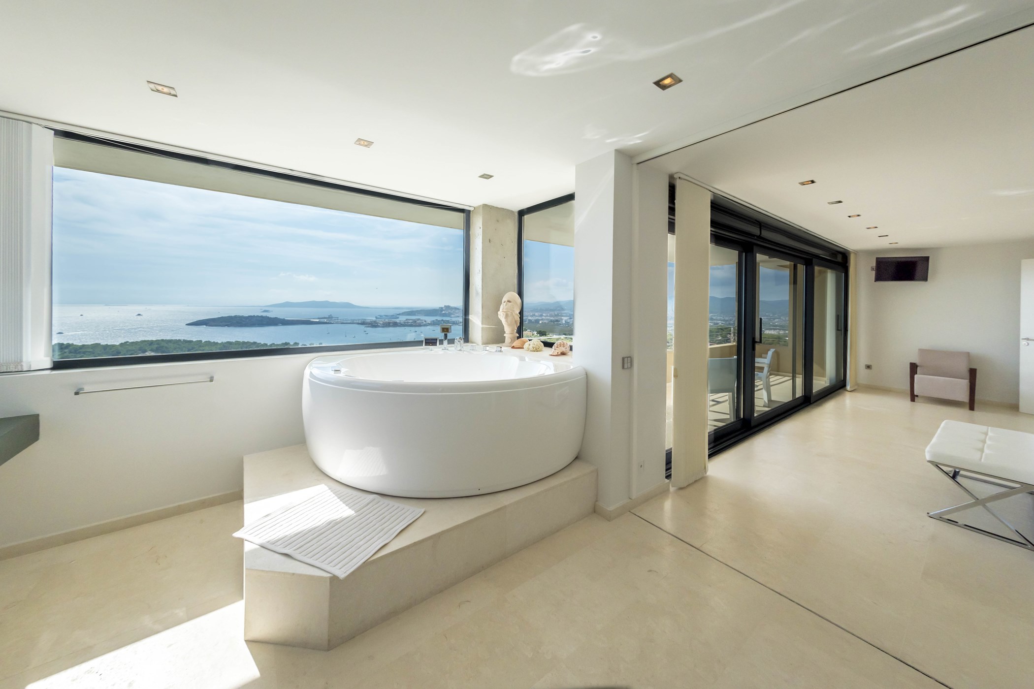 Villa Abigail – 4-bedroom villa, with a terrace (photo 48 of 50)
