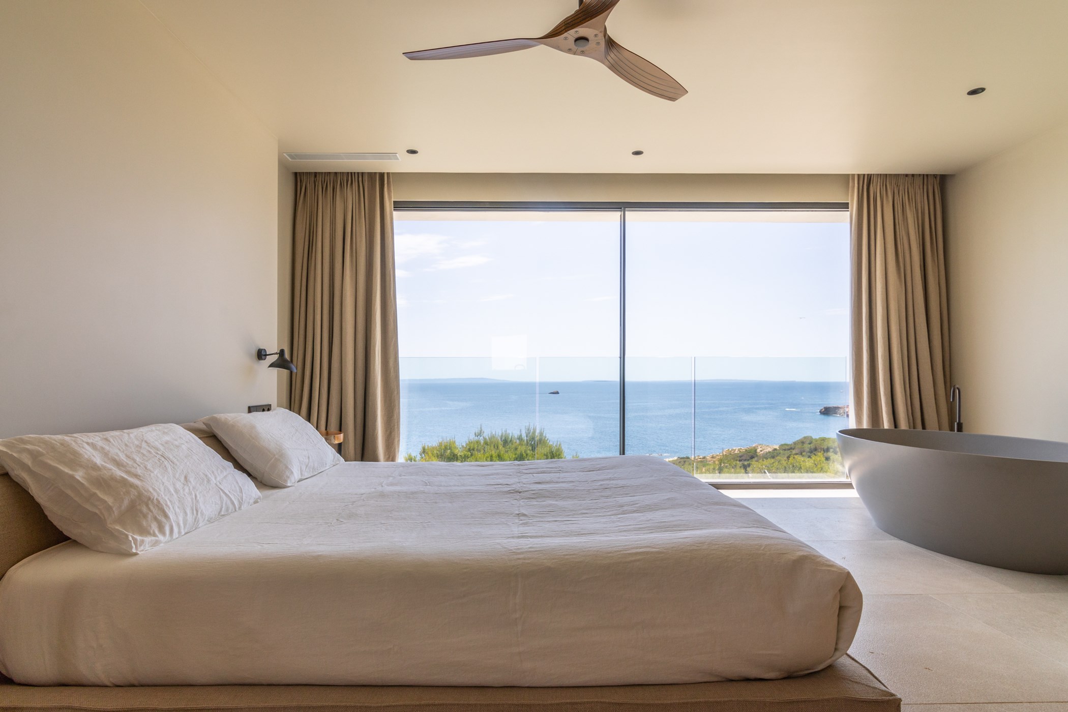 Can Olivera – 5-bedroom villa, with a swimming pool (photo 15 of 27)