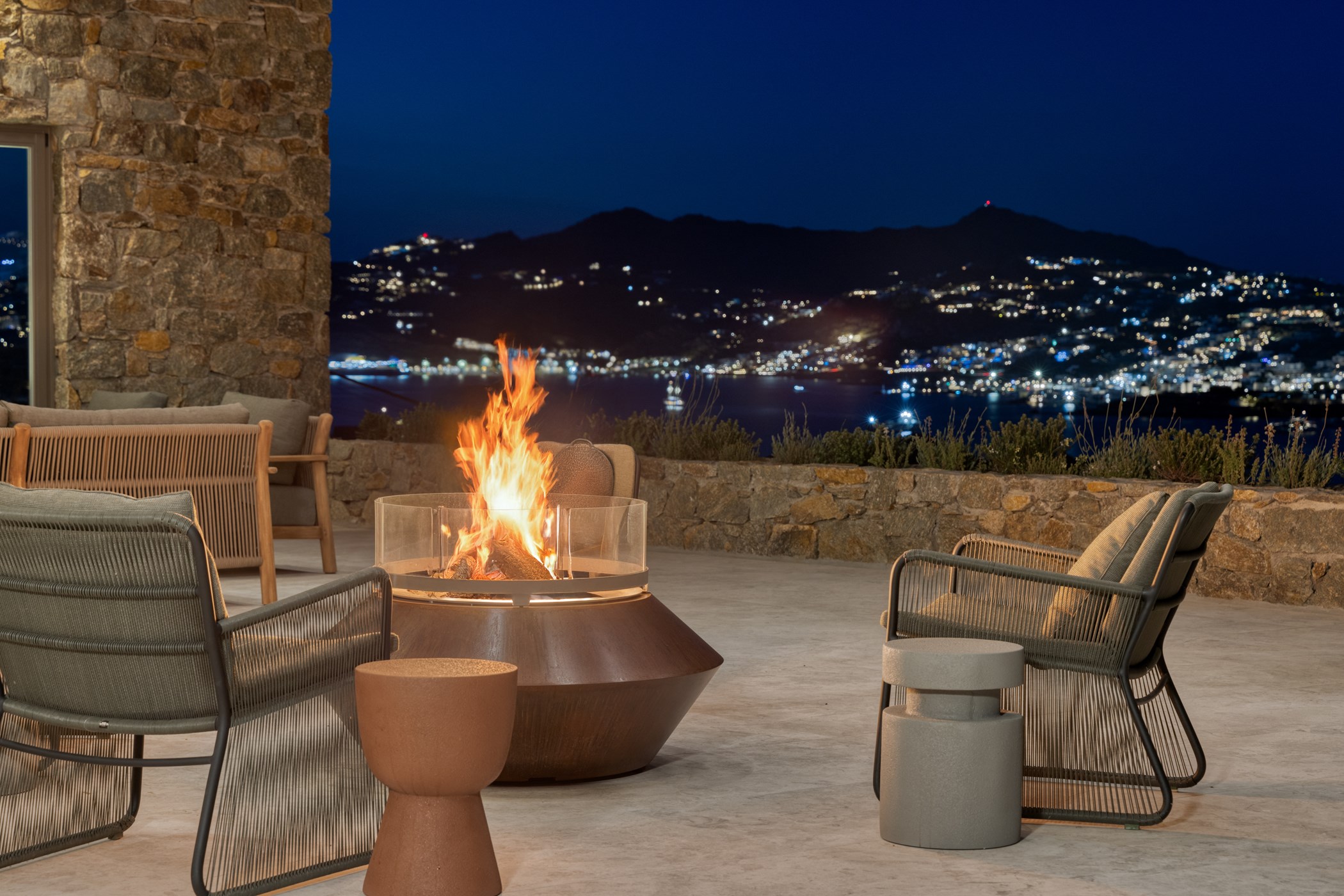 Clio Estate – 7-bedroom villa, with a garden (photo 10 of 50)