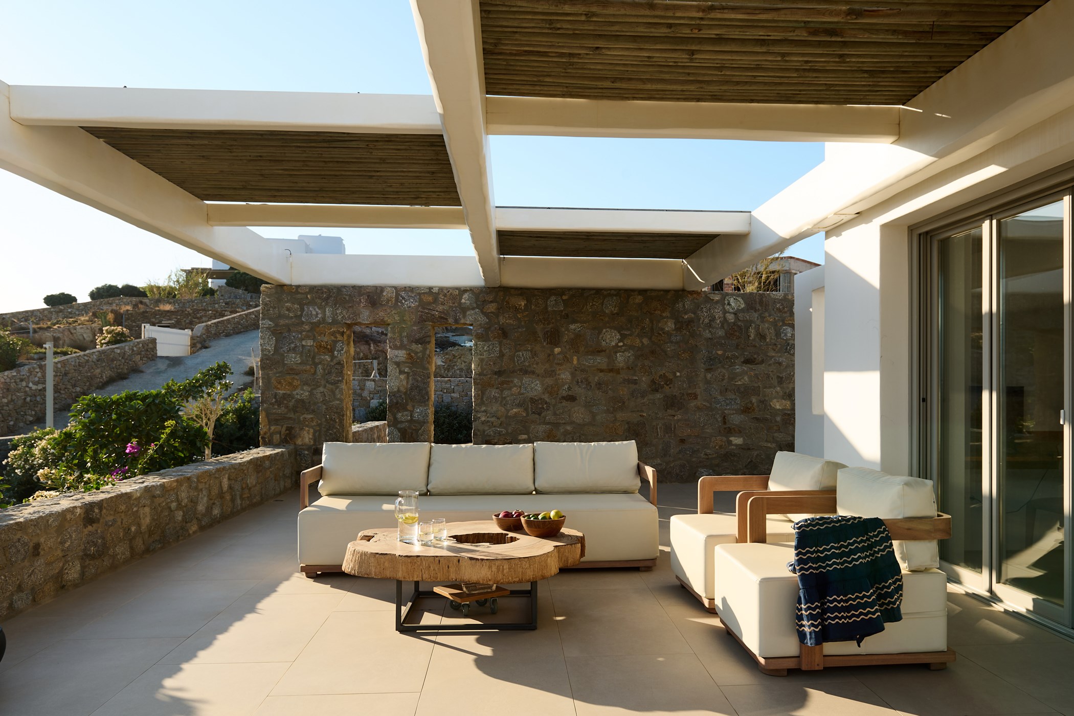 Blue Sky – 9-bedroom villa, with a swimming pool (photo 13 of 27)