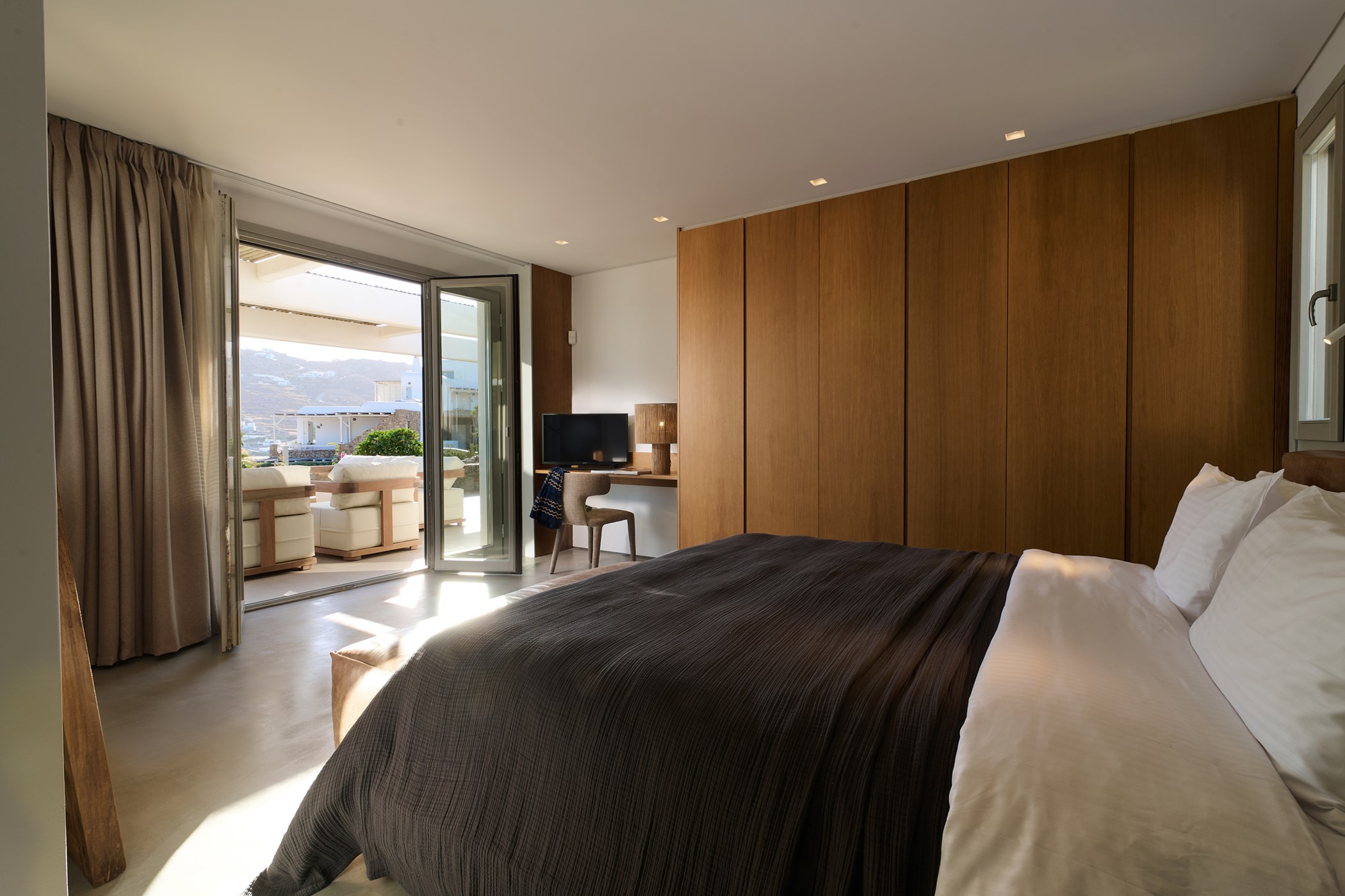 Blue Sky – 9-bedroom villa, with a swimming pool (photo 17 of 27)