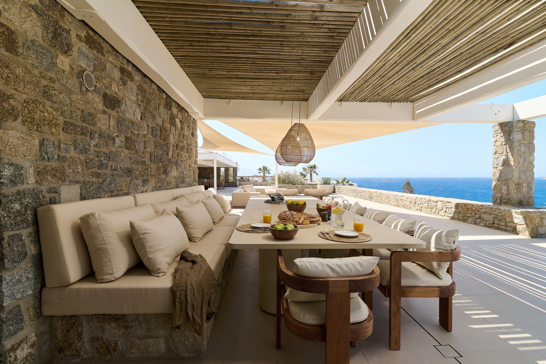 Blue Sky – 9-bedroom villa, with a swimming pool (photo 21 of 27)
