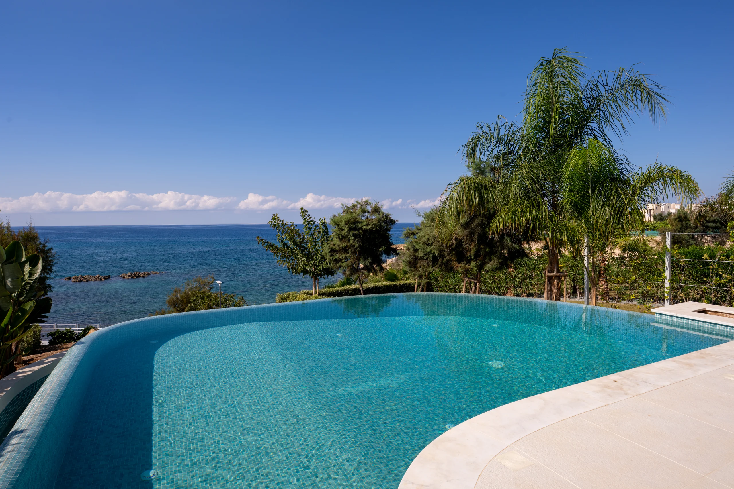 Armonia Beach Villas – villa, with sea views (photo 4 of 23)