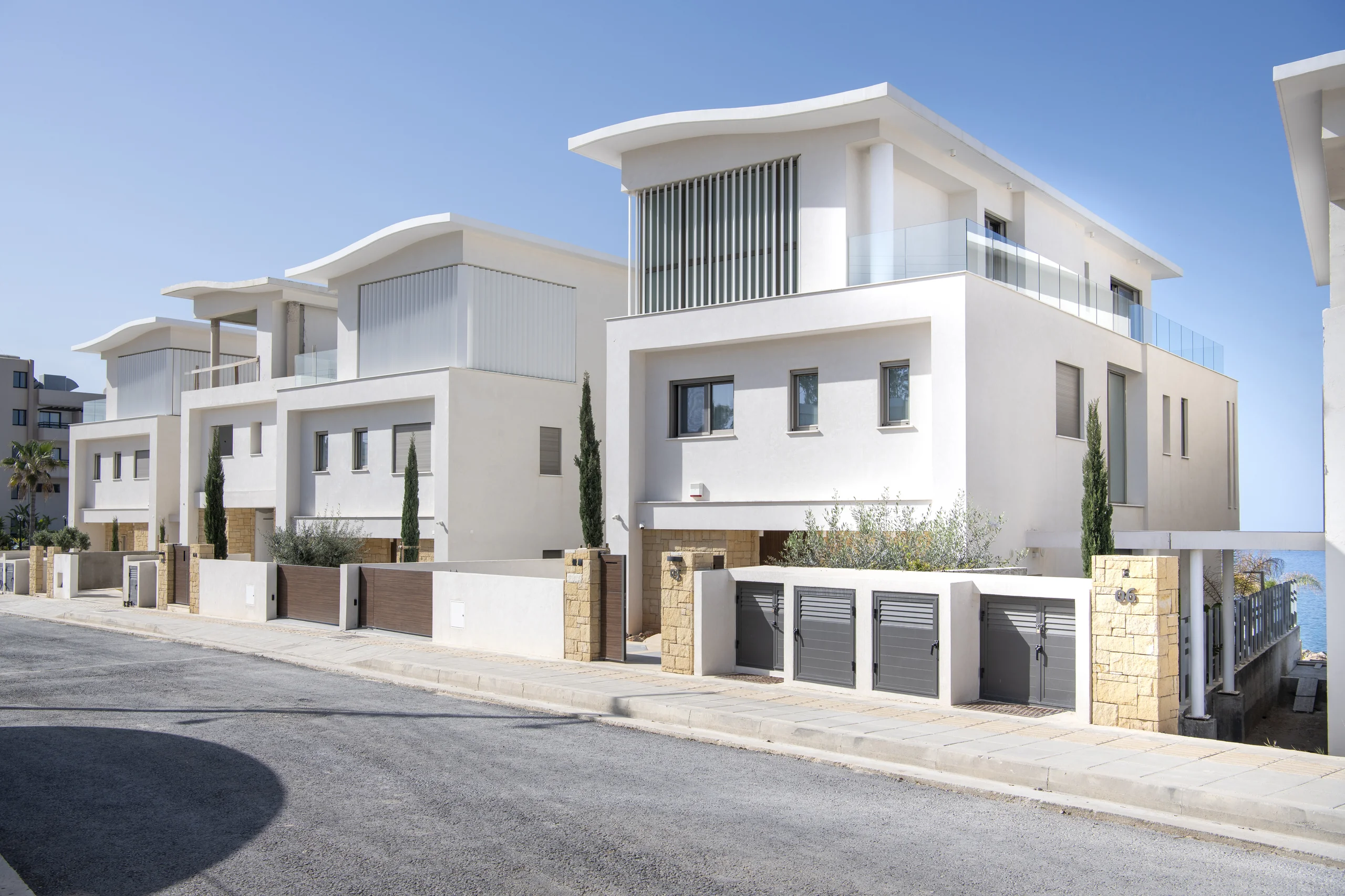 Armonia Beach Villas – villa, with a swimming pool (photo 17 of 23)