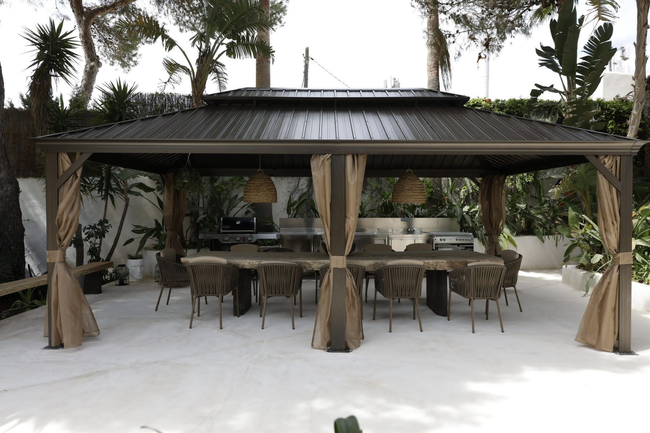 Villa Vivian – 6-bedroom villa, with a swimming pool (photo 35 of 36)