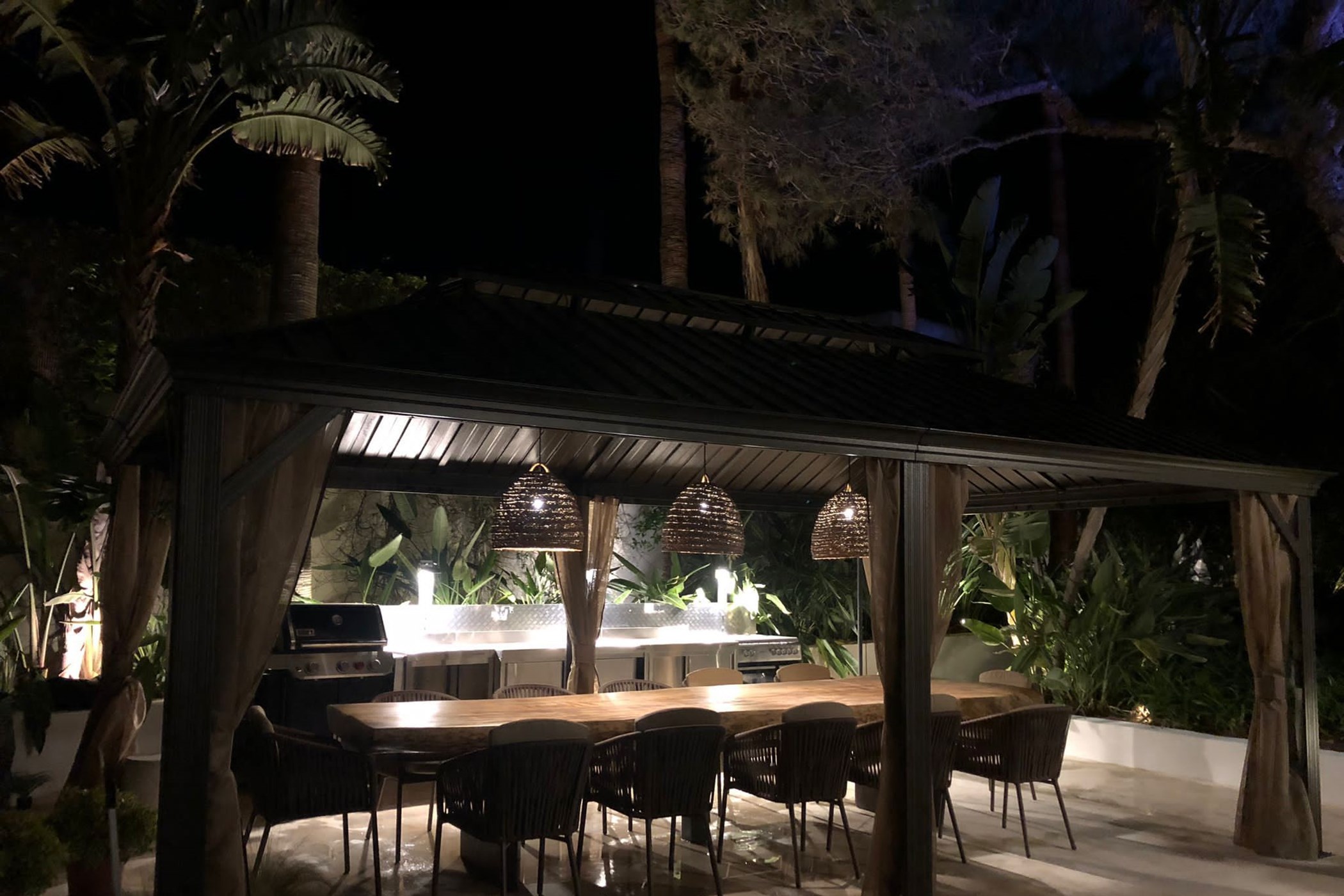 Villa Vivian – 6-bedroom villa, with a swimming pool (photo 33 of 36)
