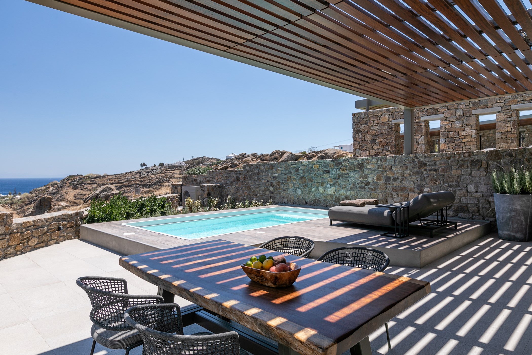Sunset Paradise Estate – 7-bedroom villa, with a swimming pool (photo 24 of 50)
