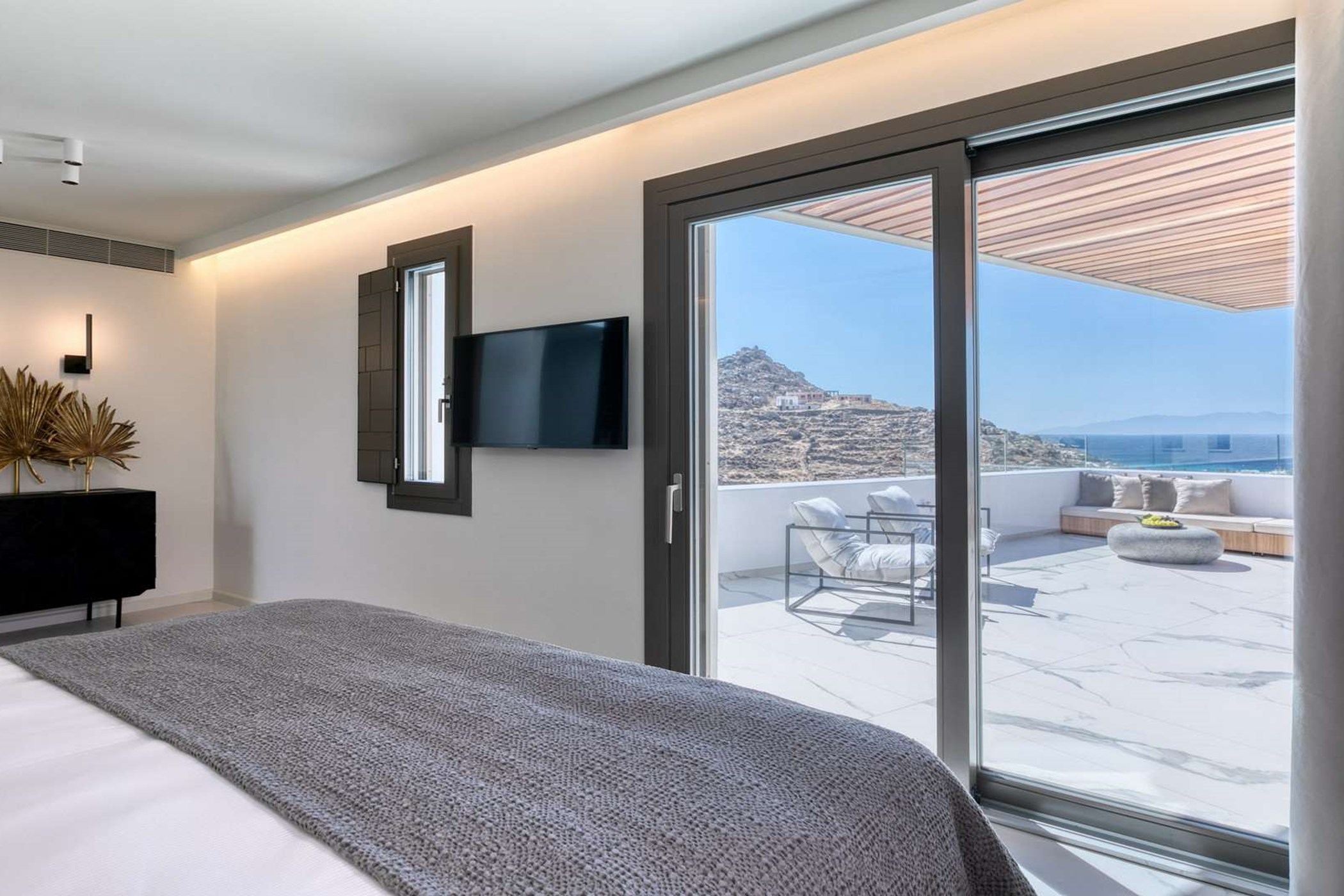Sunset Paradise Estate – 7-bedroom villa, with a swimming pool (photo 28 of 50)