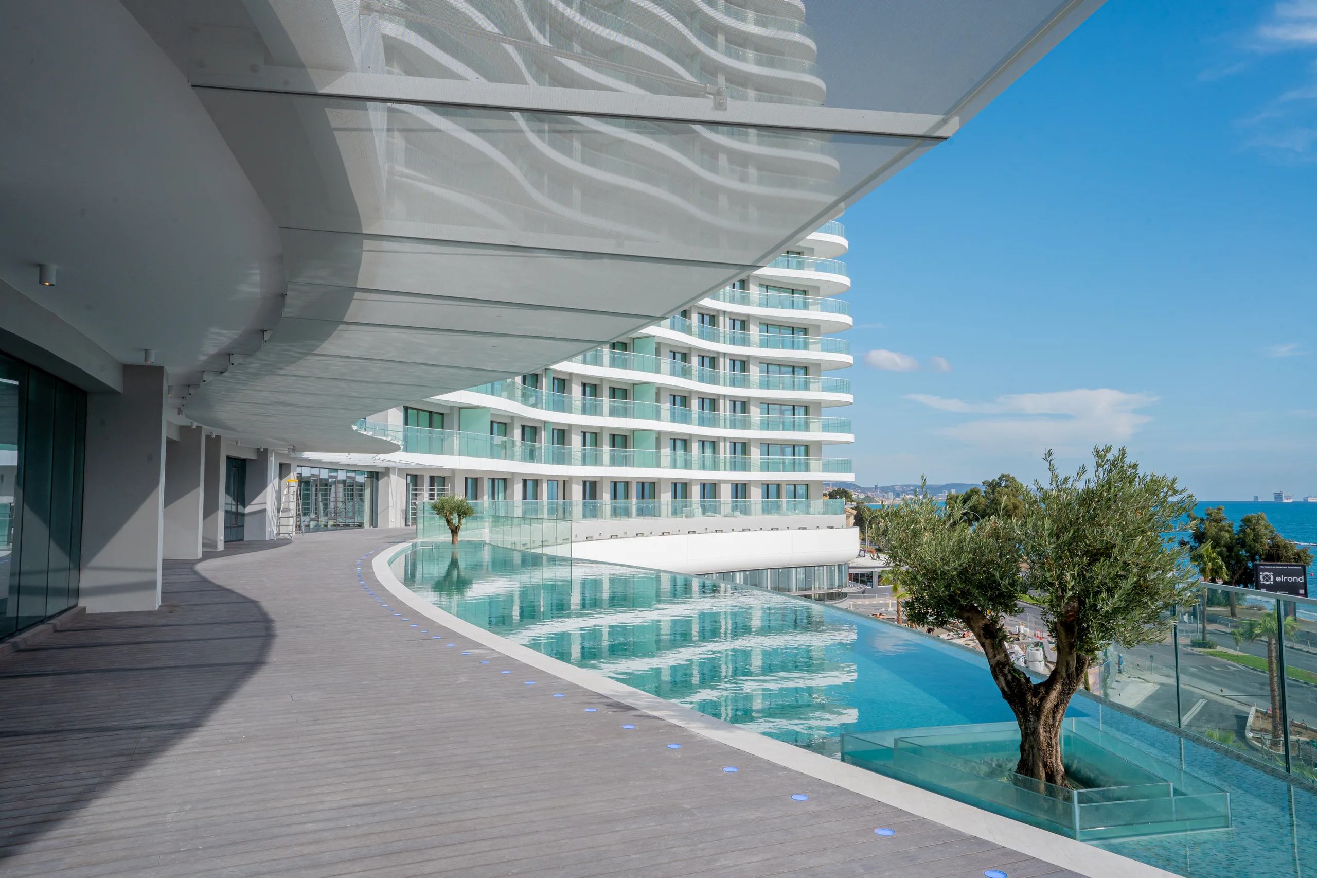 Limassol Del Mar – 4-bedroom penthouse in Limassol Del Mar, Limassol, Cyprus, with sea views (photo 15 of 25)