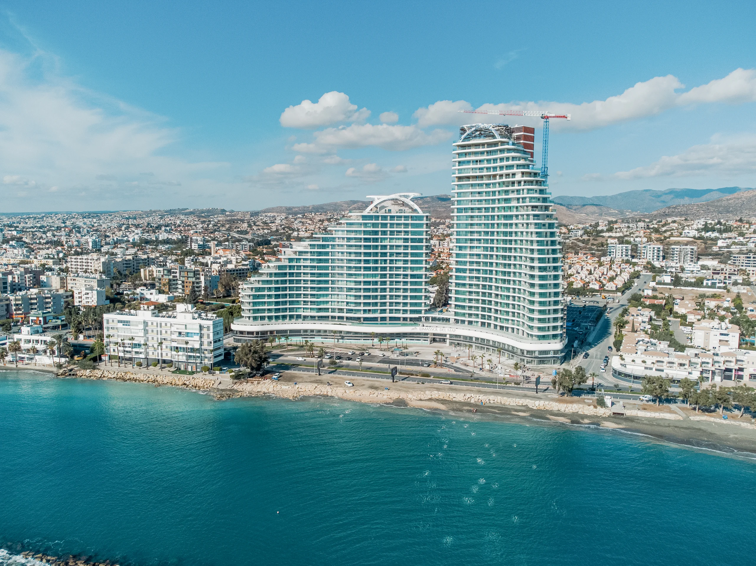Limassol Del Mar – 4-bedroom penthouse in Limassol Del Mar, Limassol, Cyprus, with sea views (photo 14 of 25)