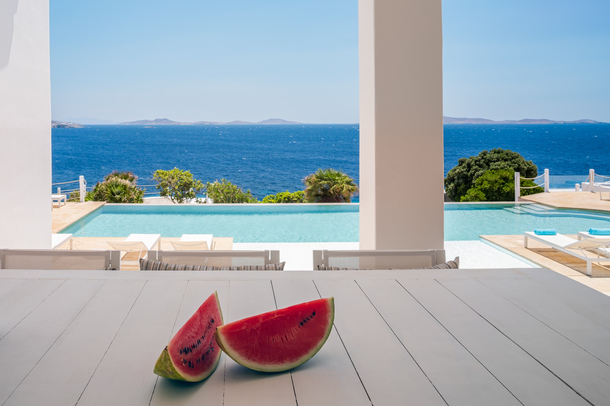 Villa Sea-Front – 7-bedroom villa, with a swimming pool (photo 21 of 26)