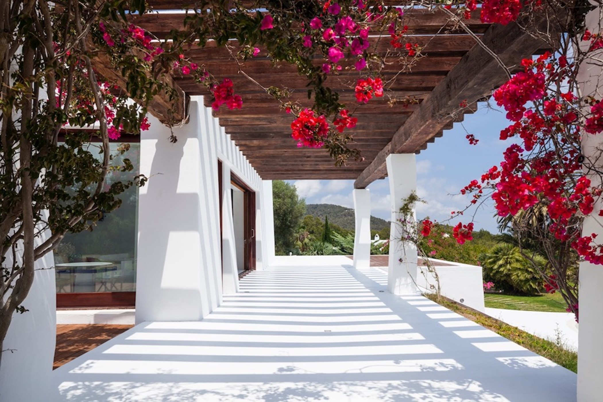 Villa Margo – 6-bedroom villa, with a swimming pool (photo 7 of 40)