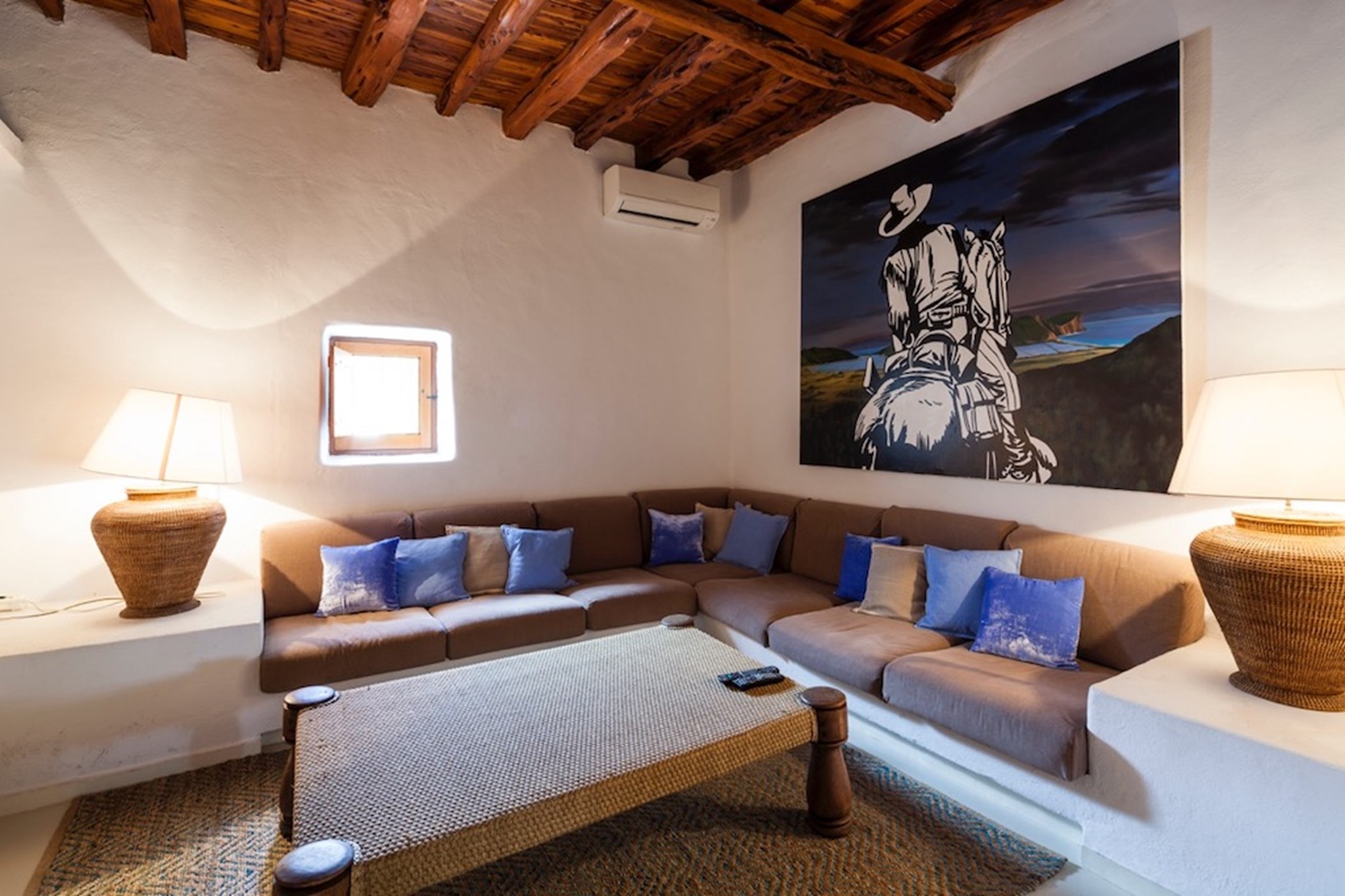 Villa Margo – 6-bedroom villa, with a swimming pool (photo 15 of 40)