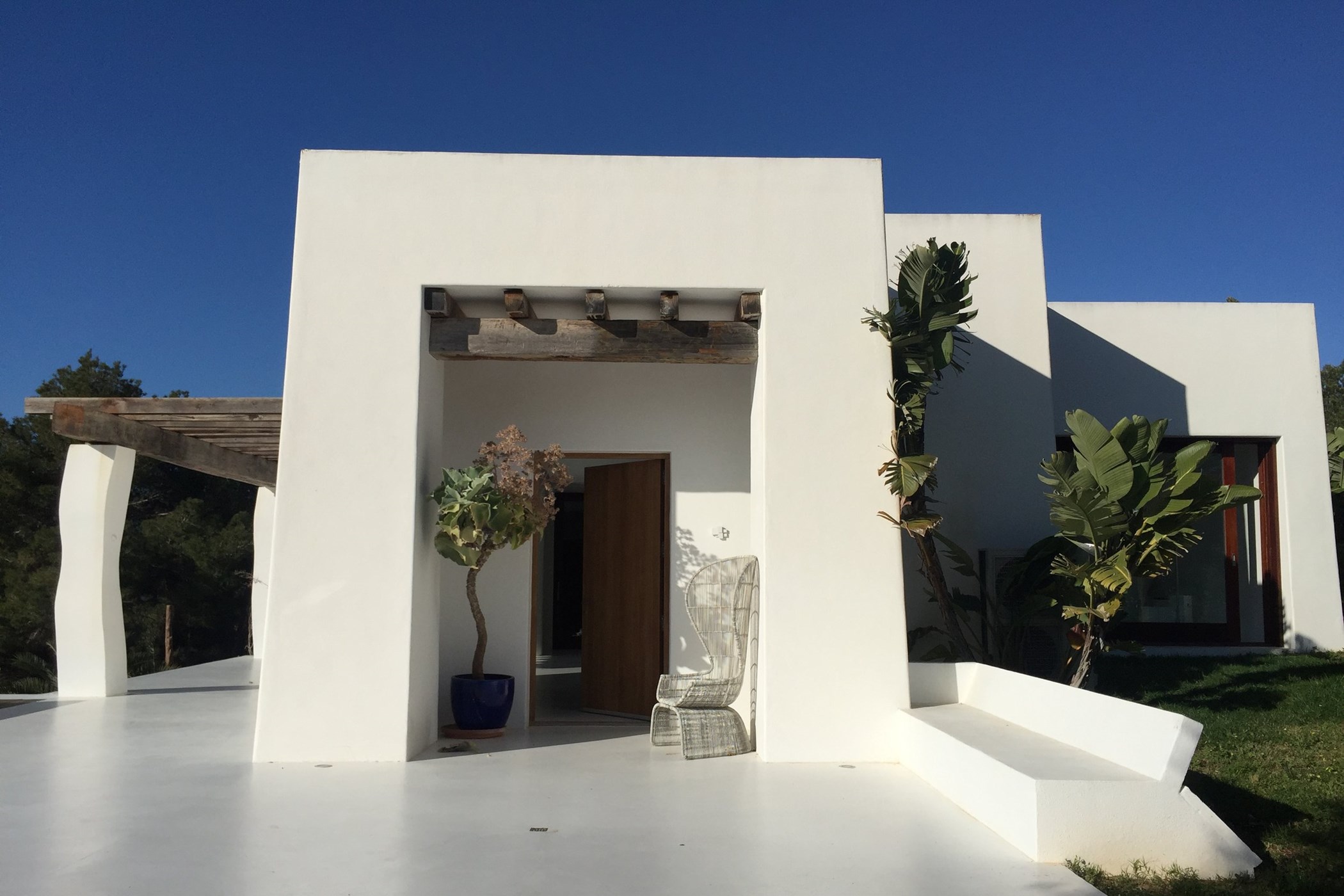 Villa Margo – 6-bedroom villa, with a swimming pool (photo 37 of 40)