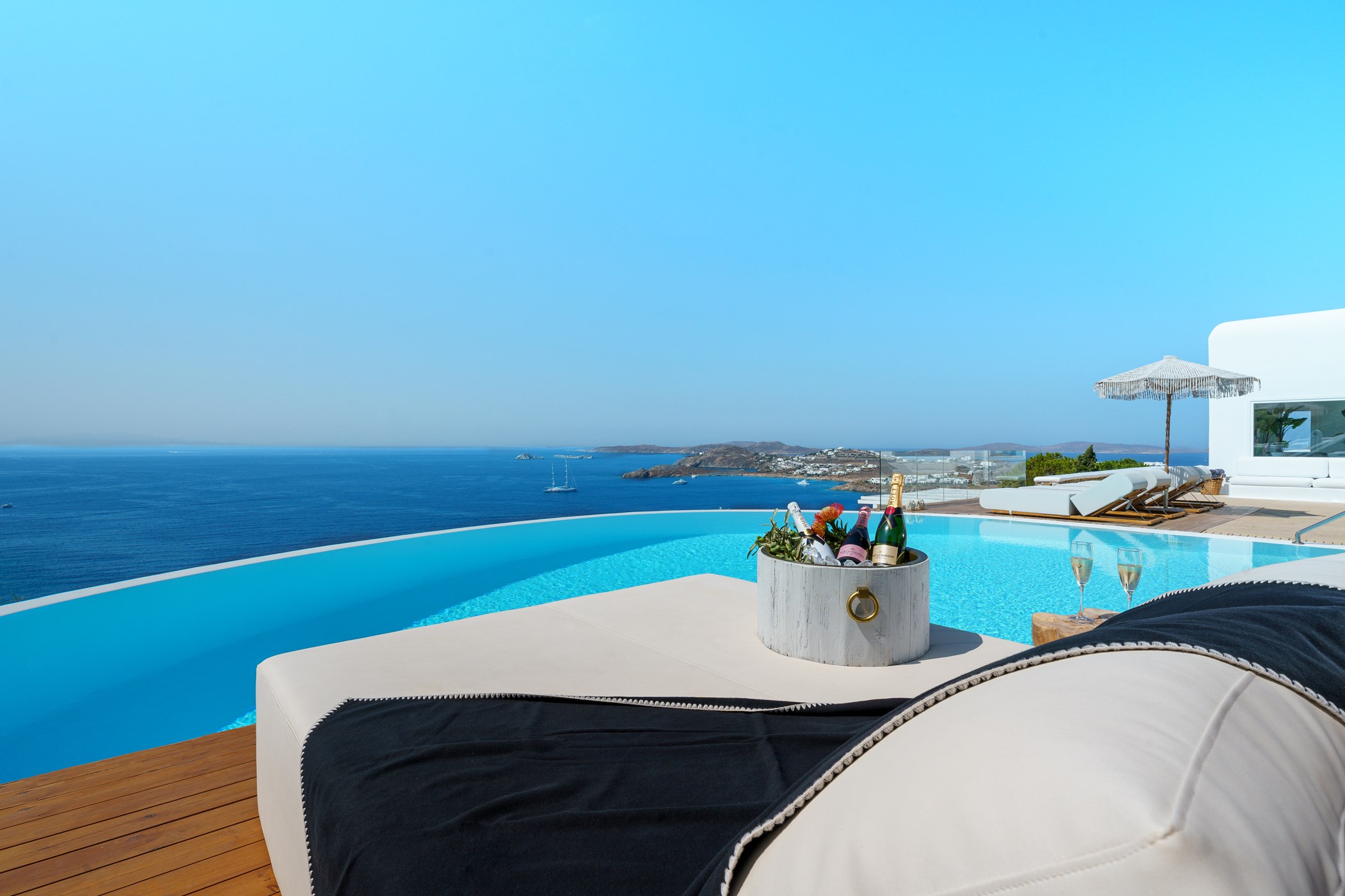Villa Amy – 8-bedroom villa, with sea views (photo 16 of 47)