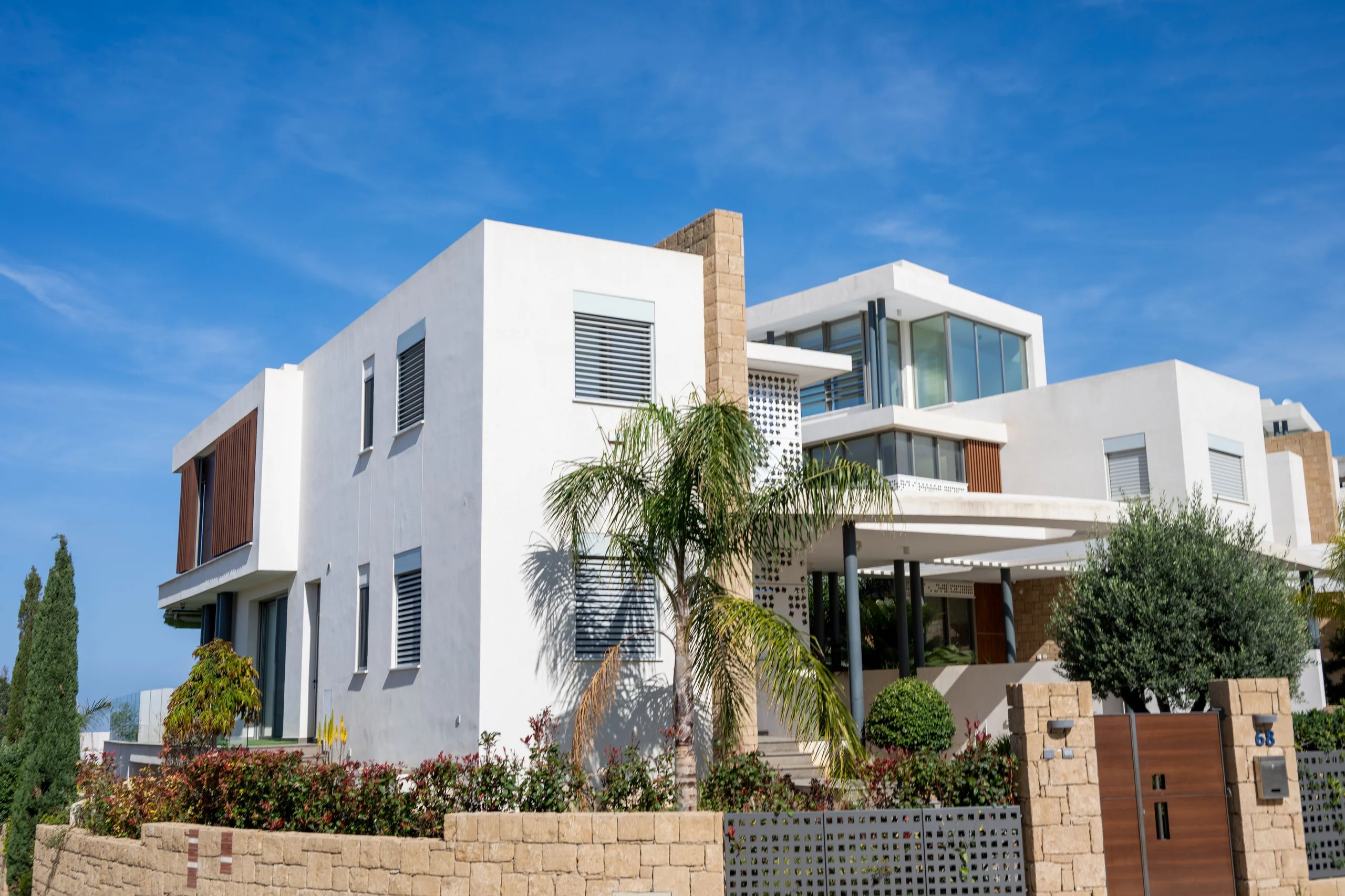 Adonis Beach Villas – 4-bedroom villa in Chloraka, Paphos, Cyprus, with a swimming pool (photo 13 of 27)