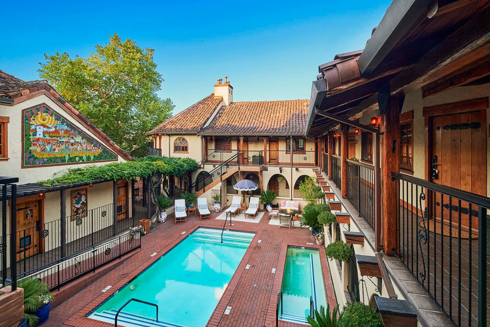 Rancho Caymus Pool