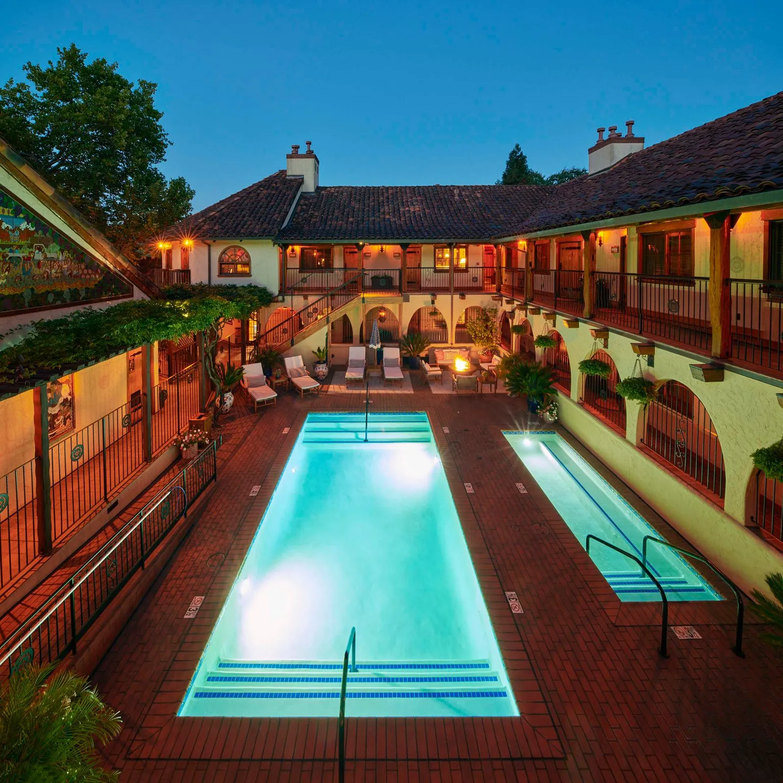 Rancho Caymus Pool