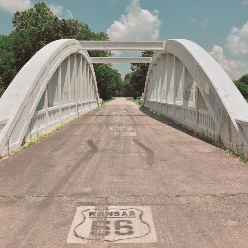 Rinbow Springs Bridge