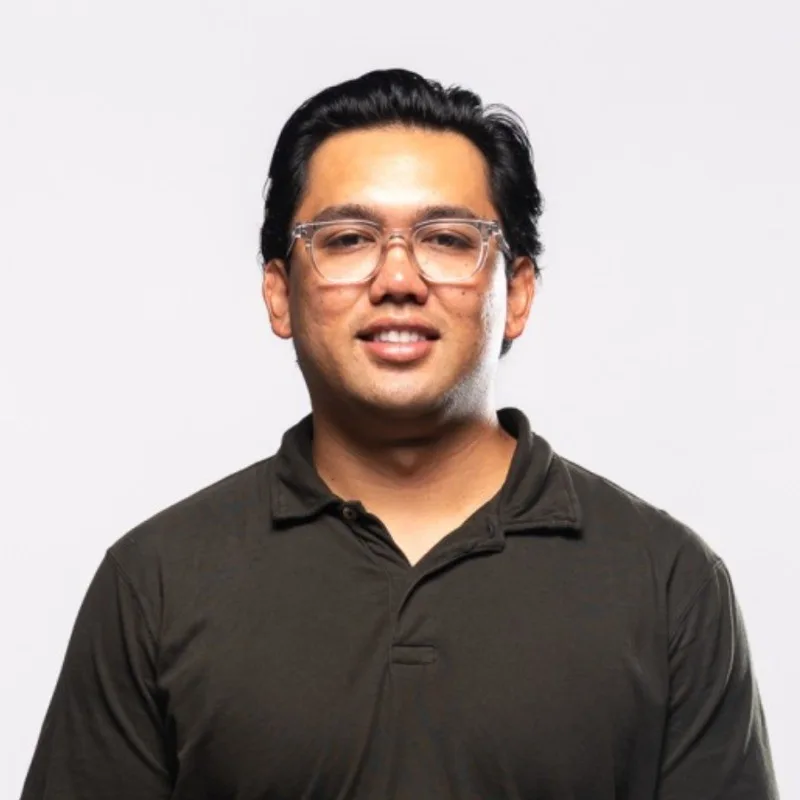 Ben Bernal, Sneaker Politics