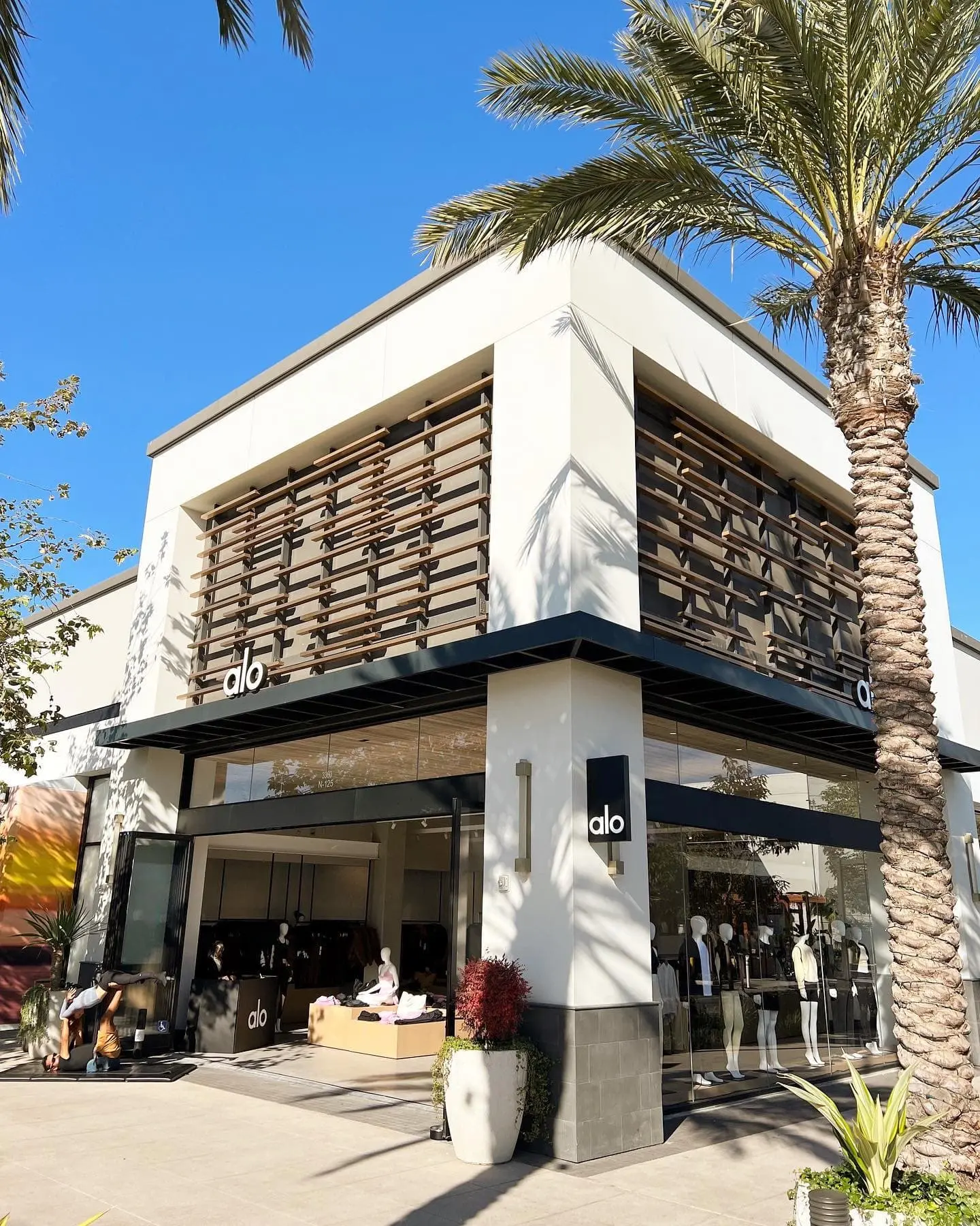 Alo Yoga Sanctuary storefront