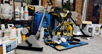 Sprzęt do sprzątania, czyszczenia i prania tapicerki
